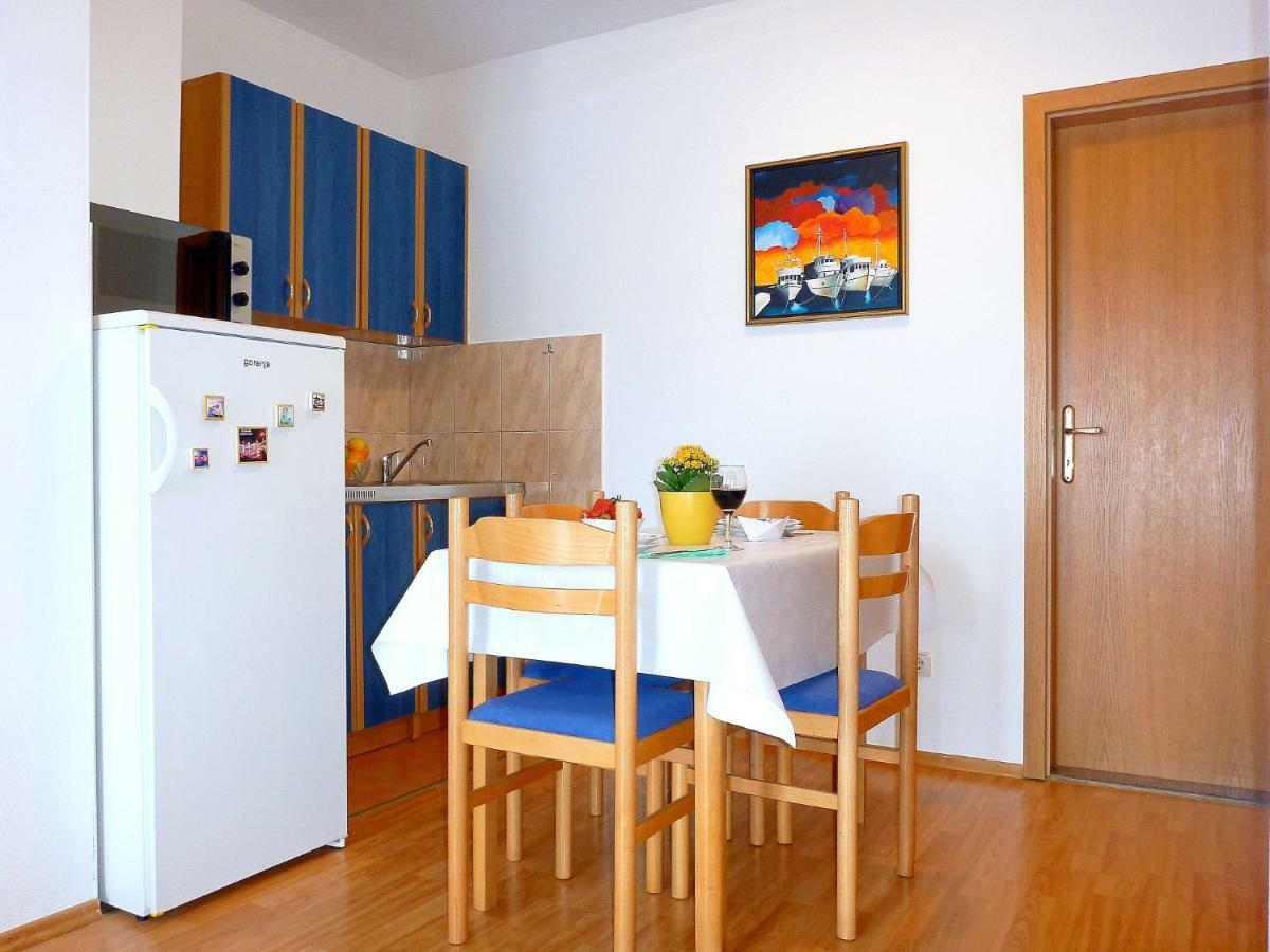 Apartments Rogulj Trogir Exterior photo